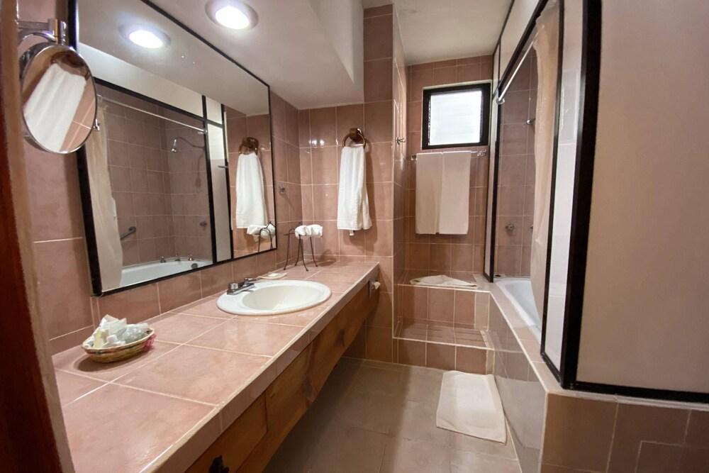 Hotel Rincon Del Arco San Cristóbal de Las Casas Dış mekan fotoğraf