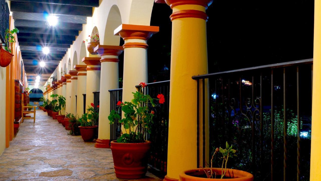 Hotel Rincon Del Arco San Cristóbal de Las Casas Dış mekan fotoğraf